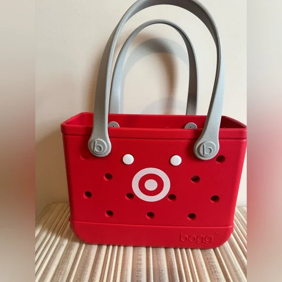 Target x Bogg Bag Bitty - BRAND NEW - Picture 5 of 7